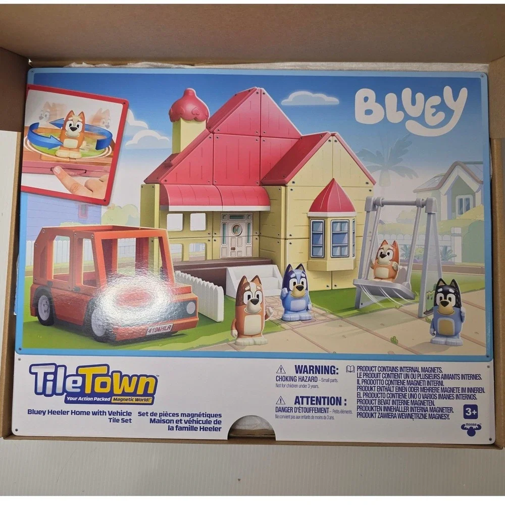 Bluey TileTown Heeler Home with Vehicle Tile Set Multicolor New 82083